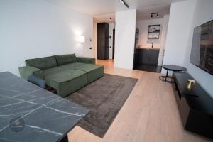 1-Bedroom Apartment with Balcony & Sofa Bed near Promenada Mall & Pipera Metro