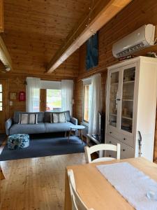 Paritalomökki Pytkynharjussa