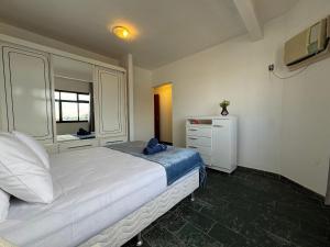 Ap a alguns passos da praia do Bosque | ROAP303