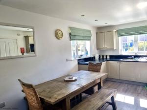 Sunsets and Sandcastles - Part of the The Bay Filey Holiday Village with pool, gym and direct beach access, pub, restaurant, tennis and meadows walks