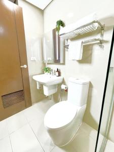 City Garden Inside IT Park Gym & Pool Fast Wi-Fi