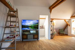 Rooftop Arts&Crafts Apartment, zentral und ruhig, 3 Dachterrassen