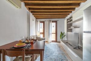 i-HOMES Pescaria Apartment