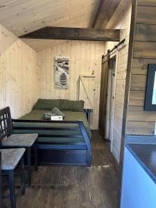 Chalet le Coyote Lac, Micro Ferme, Sentier Du Domaine, Vue Sur Les Monts, Idéal 2 4 Personnes