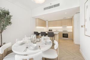 Daniels 2BR with Maid Room at Liv Residency with Marina View