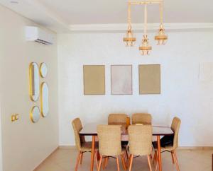 Appartement avec piscine taghazout imi Ouaddar