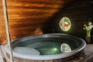 Panoramic Tube with Sauna & Hot Tub