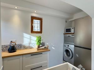 Bastidon avec vue et piscine au coeur du Luberon