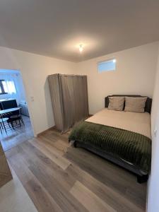 Cozy T2 chaleureux neuf appartement 15 Min proche de la mer