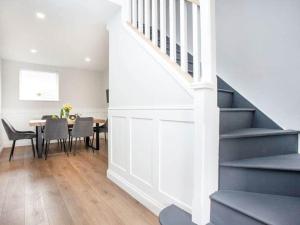 HONEYBROOK - detached home