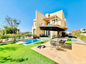 Luxury Resort Villa with Private Pool Oasis