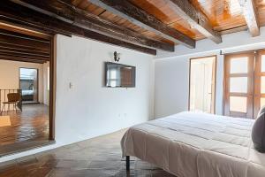 Amplia Casa en el Corazón del Centro | 4hab + Est