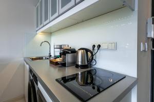 FREE PARKING - ADM New Studio, Central Location