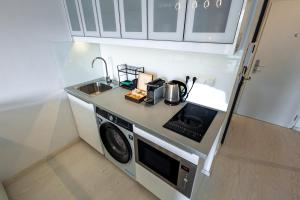 FREE PARKING - ADM New Studio, Central Location