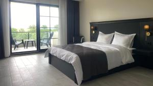 The Reference Club Restaurant & Konaklama