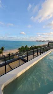 Flat Pé na Areia Bessa