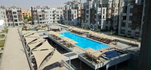 JW Marriott Serviced Apartment 3 bedroom pool view New Cairo