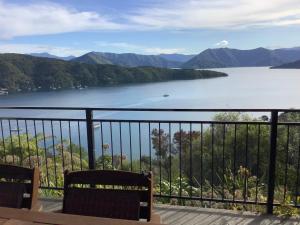 Allports Sea view Apartment with Spa pool