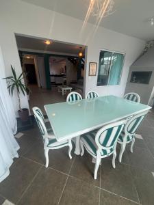 Aconchegante casa, proxima ao MAR