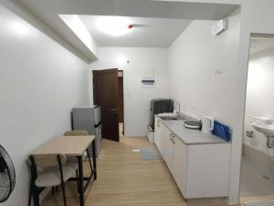 Mels Place at Tulip Garden Condominium Southwoods - Ubytování bez kategorie ve městě Biñan