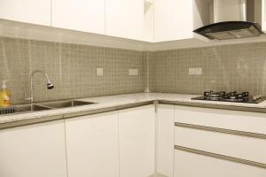 Pinewood Luxury apartment