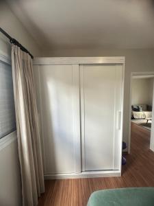 Apartamento família - 2 quartos, 3 camas, até 4 hóspedes