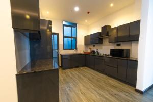 Beachfront 1 Bedroom Apartment