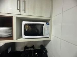 Chalé para casal com lareira, cozinha e jardim