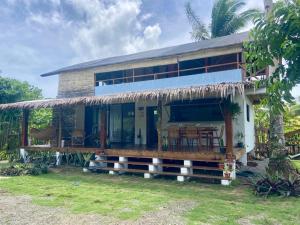 Spacious 2BR Villa with Garden