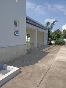 Hermosa casa en cluster privado