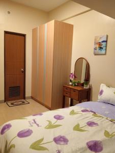 3 BRooms 3 Baths Cozy Condo, One Manchester Place