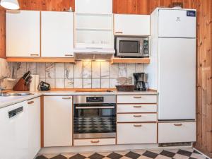 8 person holiday home in Juelsminde-By Traum