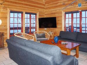 11 person holiday home in SÄLEN-By Traum