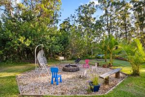 Hinterland Retreat 5 bedrooms, pool & hot tub