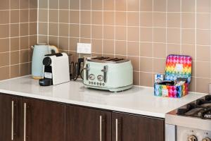 Hinterland Retreat 5 bedrooms, pool & hot tub