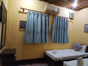 Phanh Tha Sone Guest House