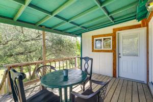 Gulf-View 3BR with Patio, Pools, Hot Tubs and Sauna