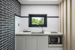 Jeju Skyhill Spa Pension