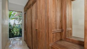 Villa Liang by Villa Finder