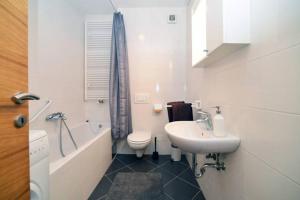 Apartment Capital Town