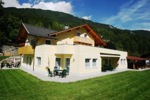 Appartementhaus Flattach