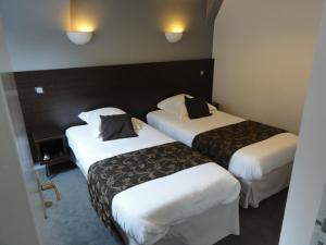 Hotels Hotel Le Croiseur Intra Muros : photos des chambres