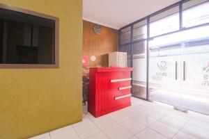 Hotel O Makassar near RS Grestelina formerly Wisma Makassar