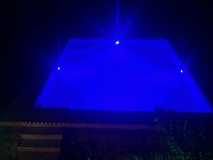 Дом 400м 2 этажа 6 спален с бассейном