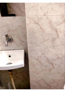 M G Guest House - By VM Stays