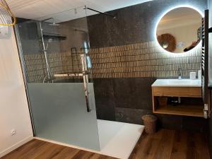 Cocon cosy appart romantique, jacuzzi piscine