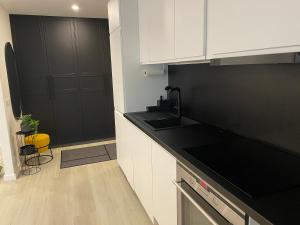 Apartment near old town