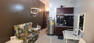 OYO 1172 MVM Transient House