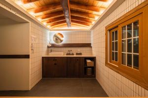 Luxury Hanok Garden Retreat