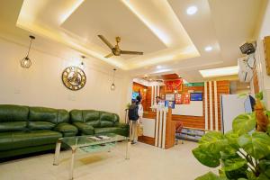 Hotel Maharaja Palace Boutique Hotels Near Medanta Medicity Gurgaon